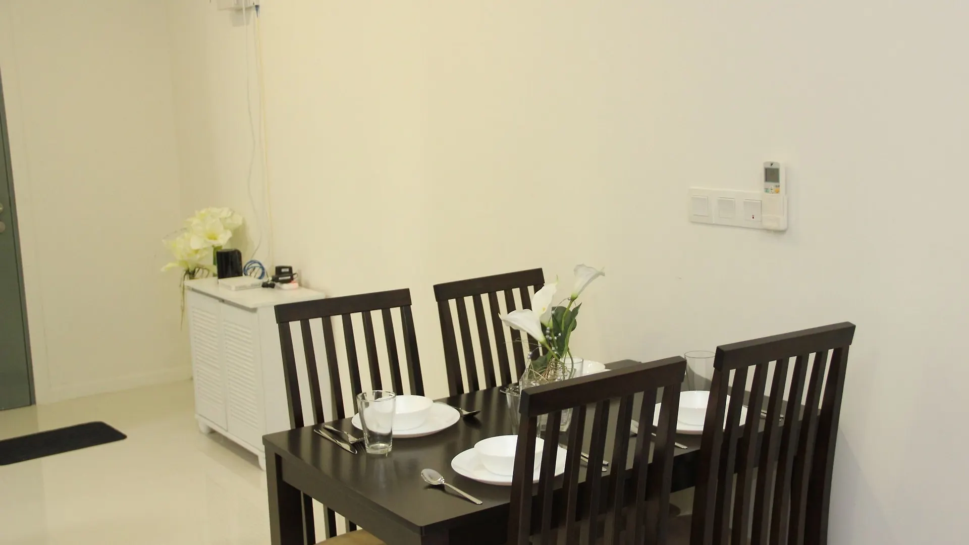 Residences @ Summer Suites - Hostel Kuala Lumpur Malezya
